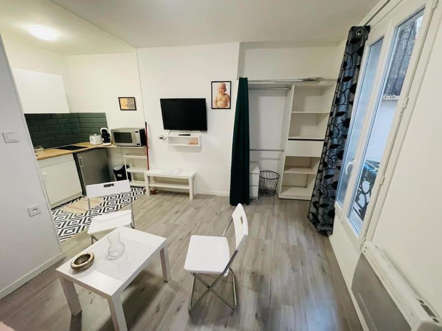 Studio Confortable - Montmartre - Republique - Anvers - 2 Pers Paris Exterior photo